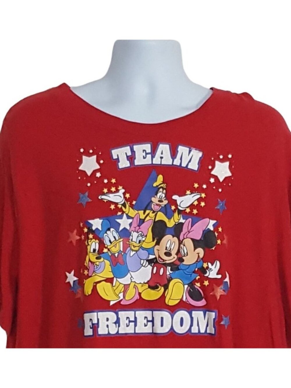 Disney Vintage Team Freedom Mickey Mouse Friends Patriotic Red T-Shirt Womens 3X